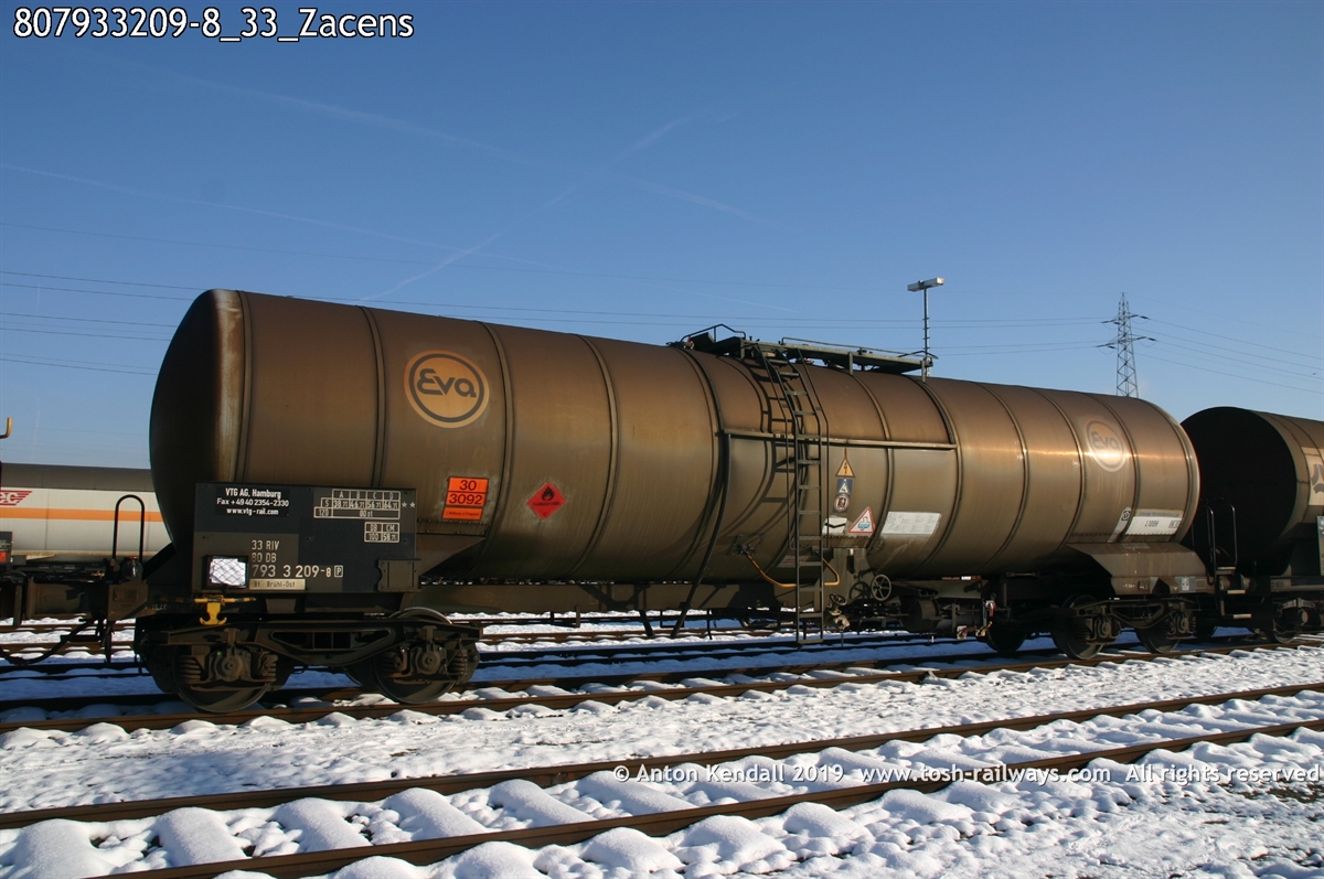 807933209-8_33_Zacens.jpg